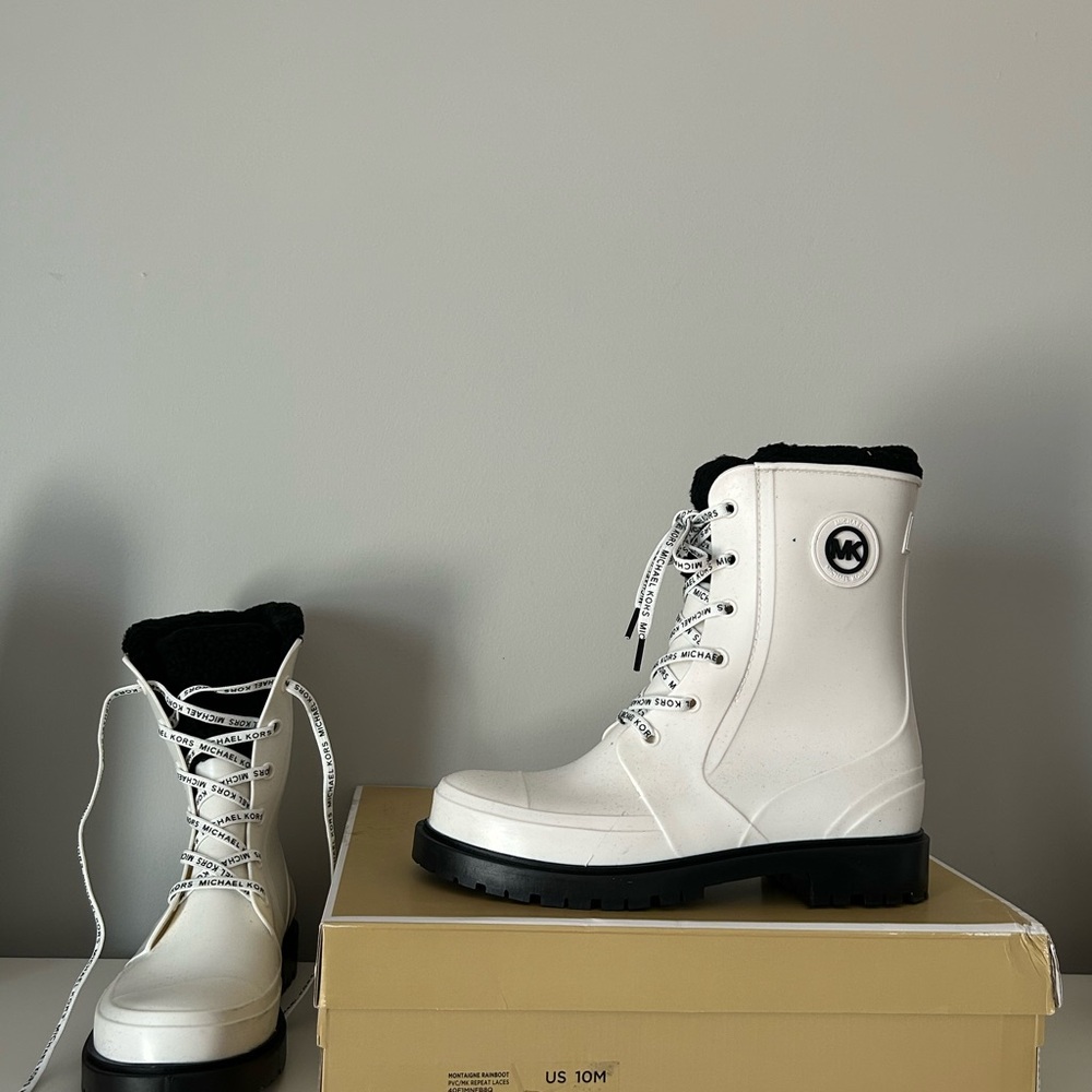 Michael Kors White and Black Winter Boots with Chunky Sole